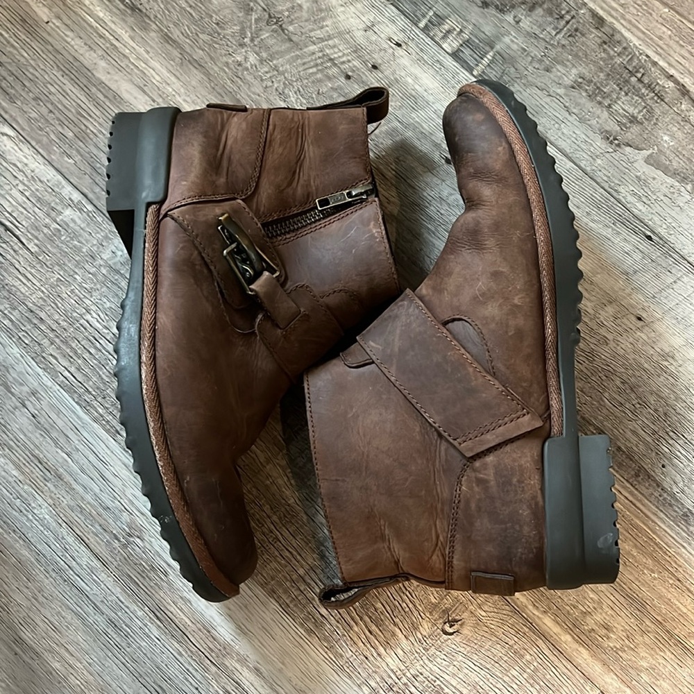 Waterproof Boots - UGG